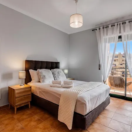 Varanda Vista Mar E 2 Camas De Casal No Paraiso Sol Da Rocha Appartamento *